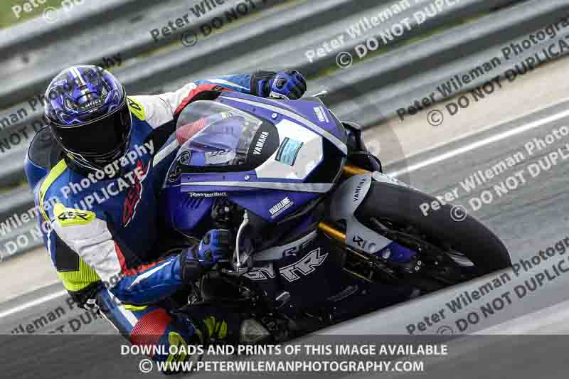 cadwell no limits trackday;cadwell park;cadwell park photographs;cadwell trackday photographs;enduro digital images;event digital images;eventdigitalimages;navarra;no limits trackdays;peter wileman photography;racing digital images;trackday digital images;trackday photos